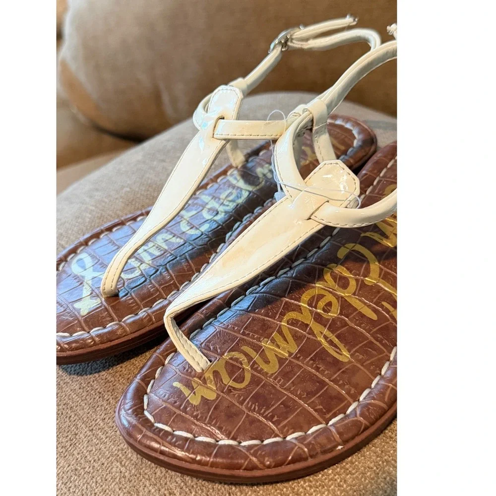 Sam Edelman Gigi Kids White Patent T-Strap Sandals‎ Girls Size 12M Resortwear